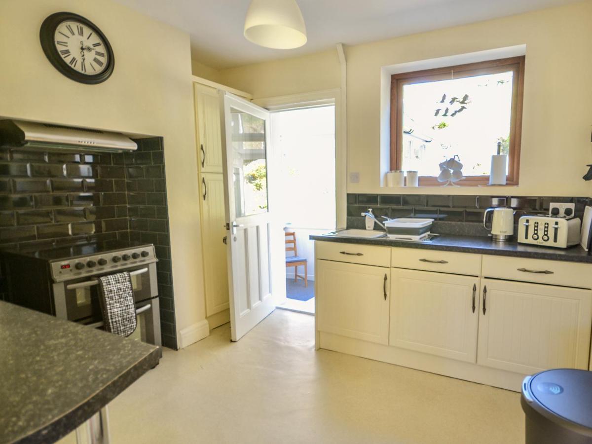 Ling Fell Cottage Ulverston Buitenkant foto